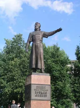 Архивное наследие нижегородских фотографов. Памятники площади К. Минина и Д. Пожарского